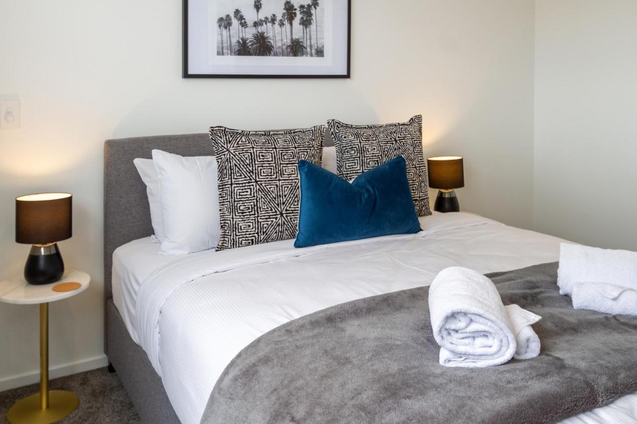 Upper Riccarton Dream - 2 Bed 2 Bath W/Carpark Leilighet Christchurch Eksteriør bilde